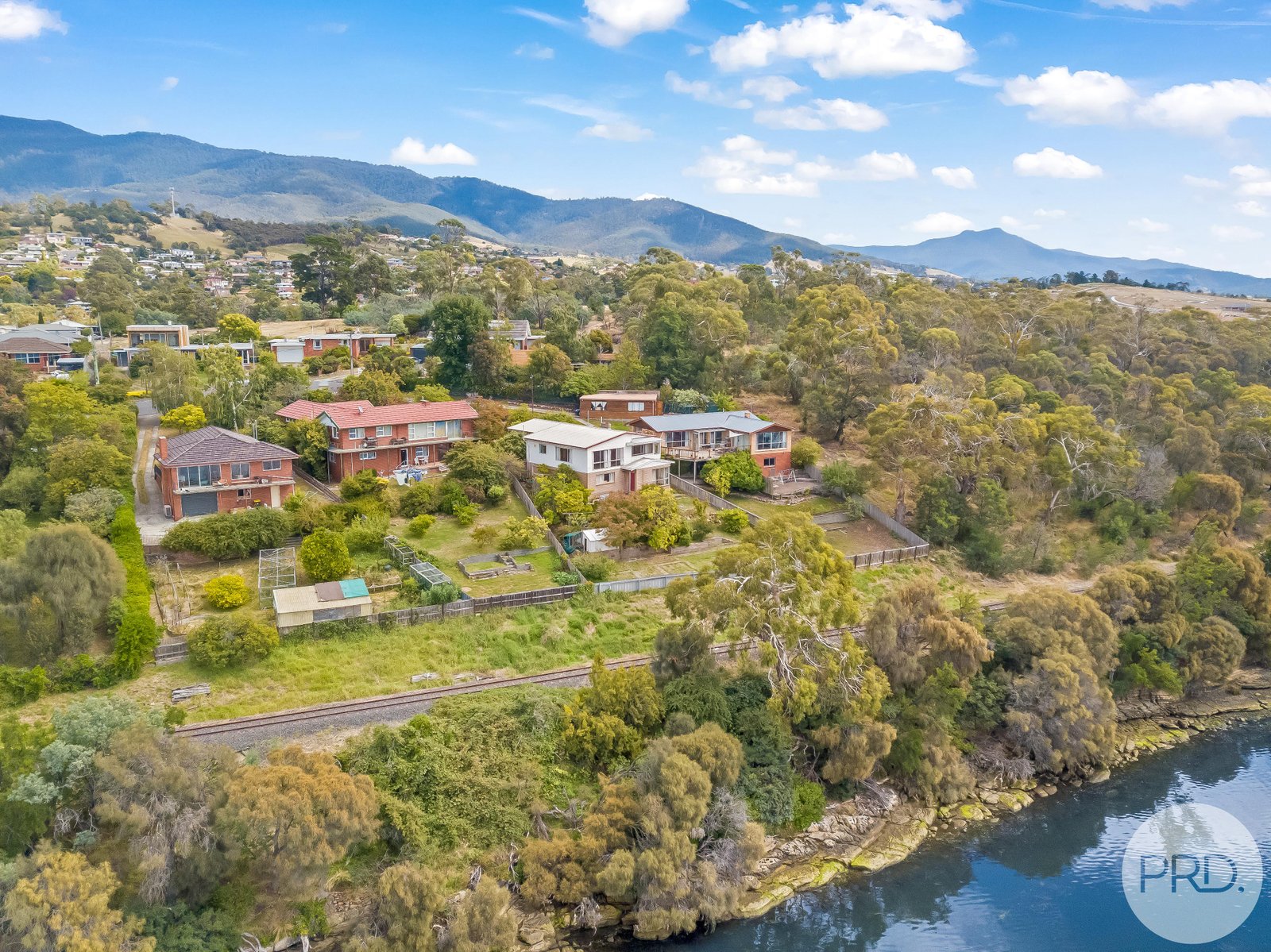 39 Wendourie Parade AUSTINS FERRY 24