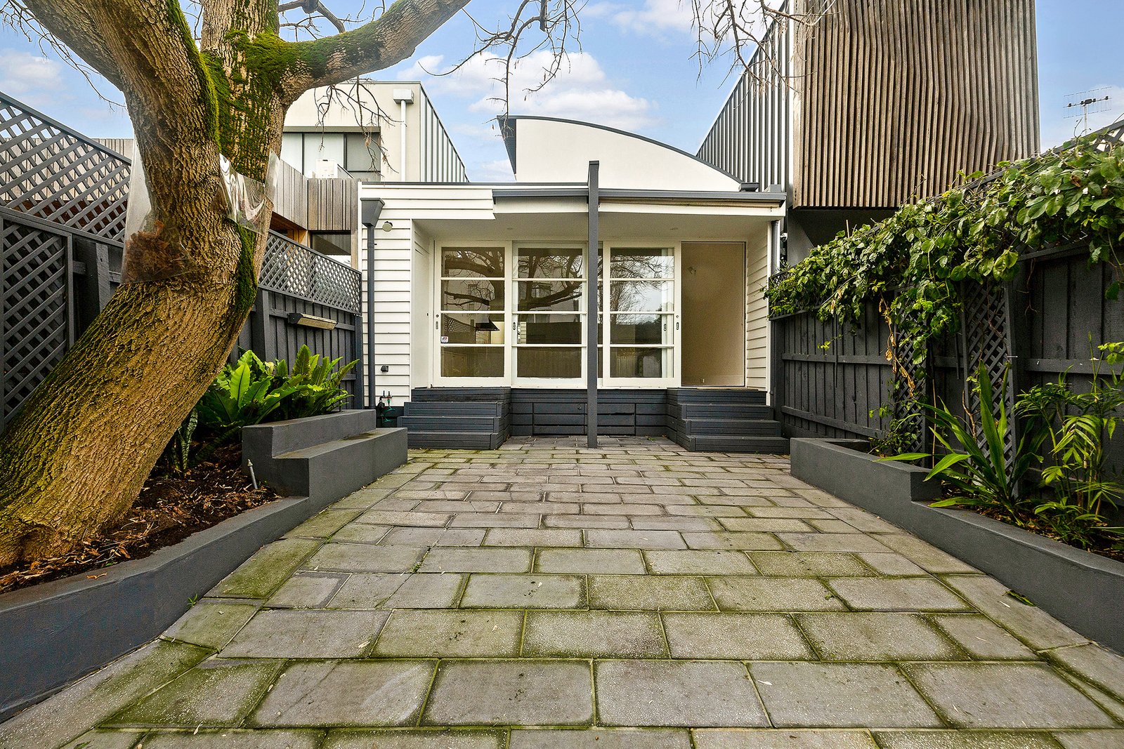 Real Estate and Property in 39 Westbourne Street, Prahran, VIC