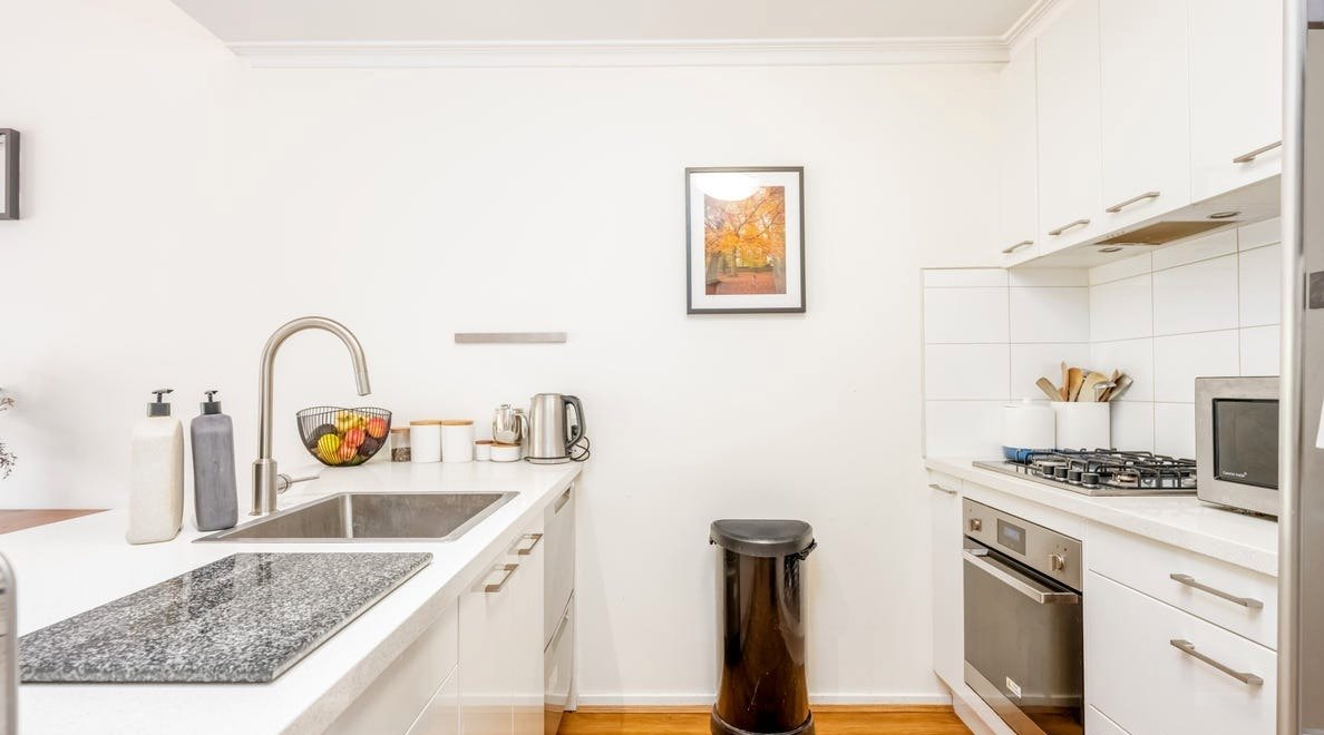 Real Estate and Property in 3/9 William Street , Clifton Hill, VIC