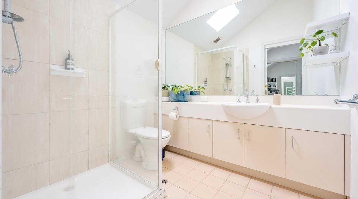 Real Estate and Property in 3/9 William Street , Clifton Hill, VIC