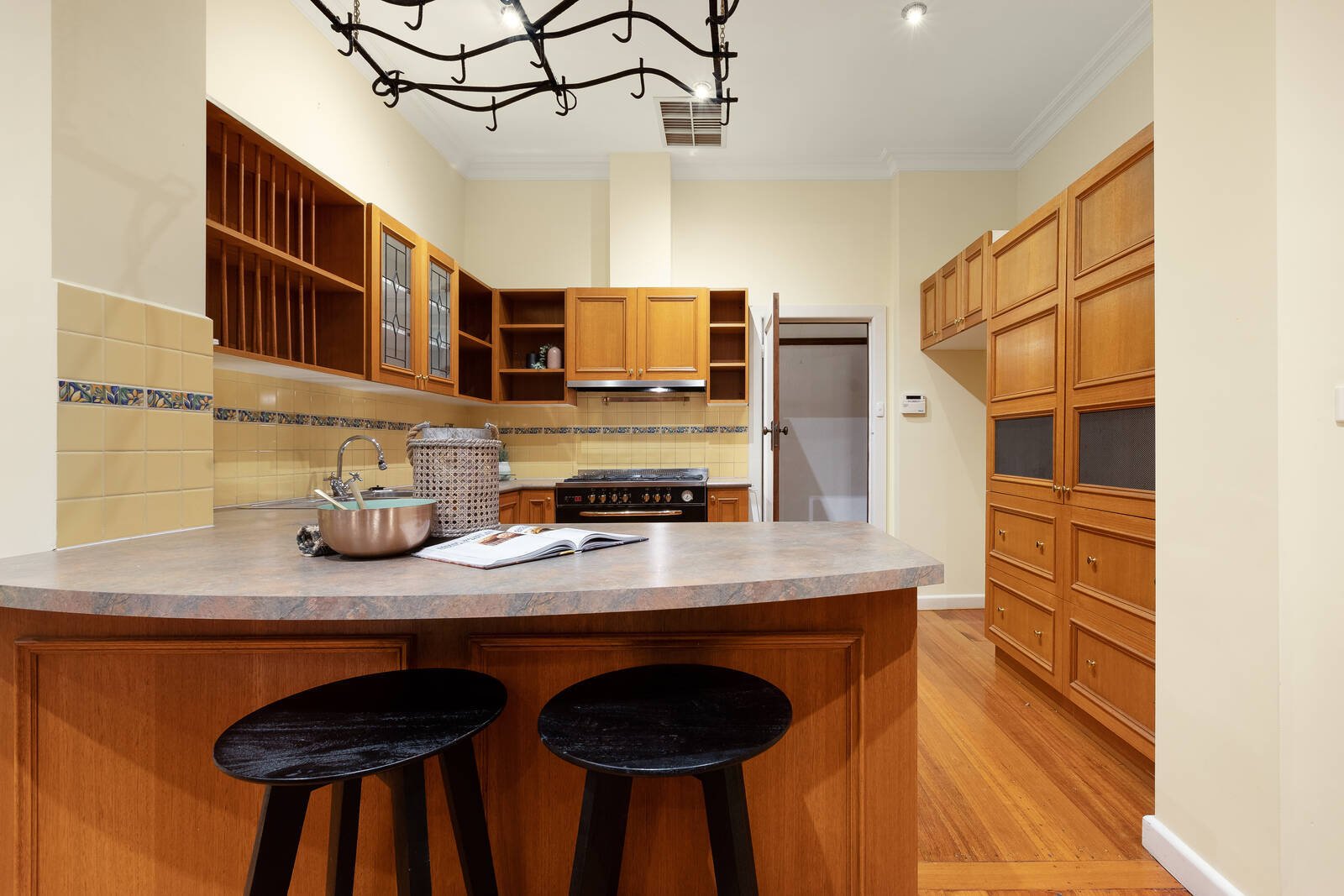 Real Estate and Property in 39 Williams Road, Blackburn, VIC