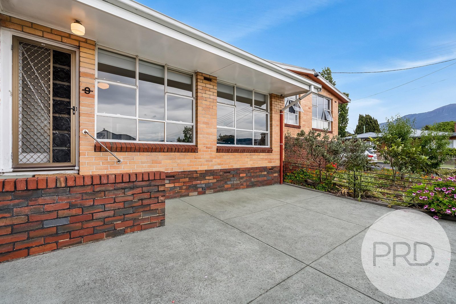 3/9 Woodlands Avenue NEW TOWN 1