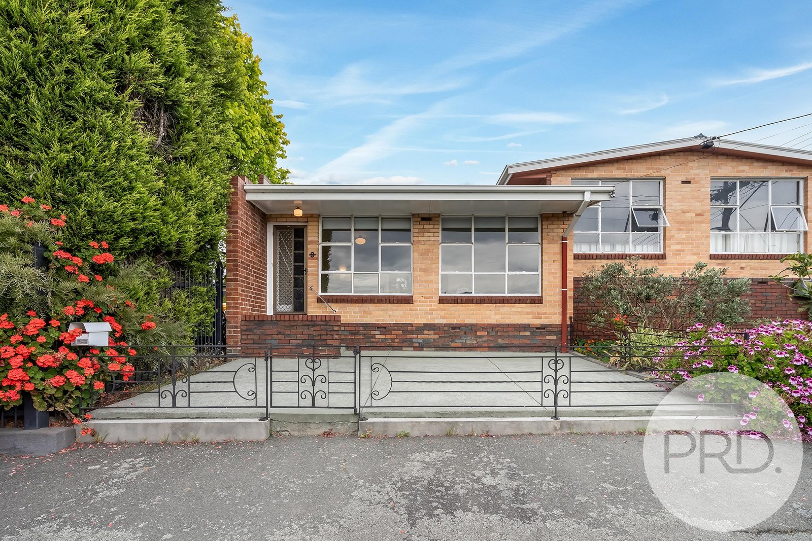 3/9 Woodlands Avenue NEW TOWN 2