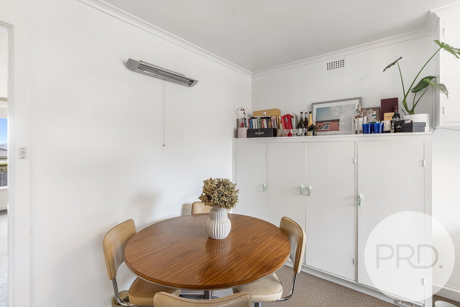 3/9 Woodlands Avenue NEW TOWN 12