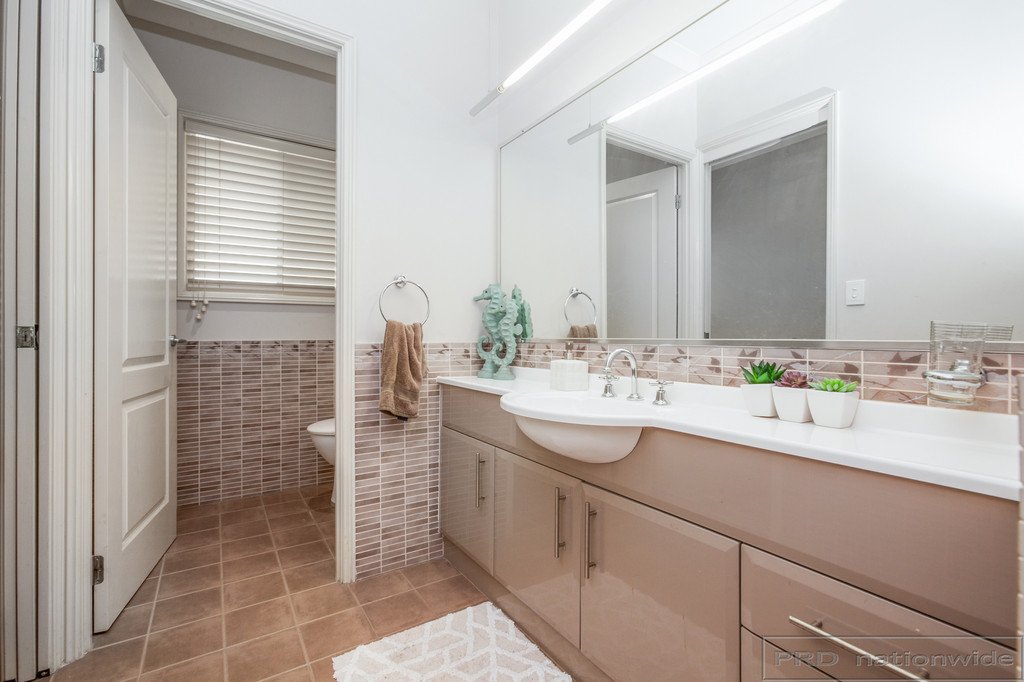 39 Woodlands Dr  THORNTON 13