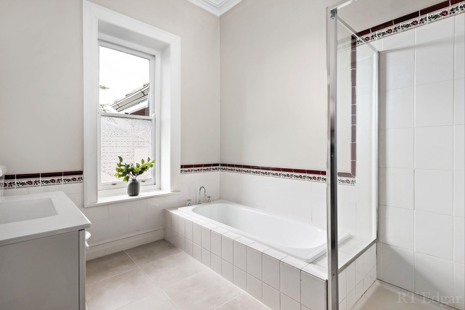 Real Estate and Property in 390 Glenferrie Road, Malvern, VIC