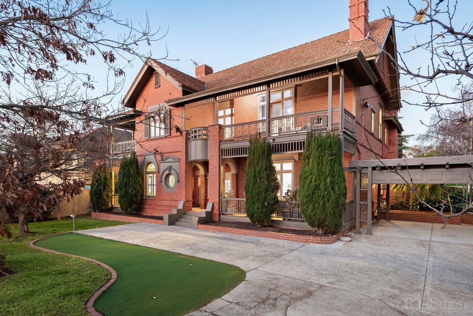Real Estate and Property in 390 Glenferrie Road, Malvern, VIC