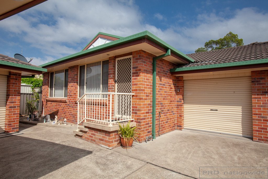 3/90A Anderson Drive TARRO 1