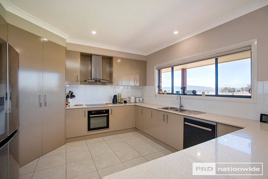 391 Country Road TAMWORTH 8