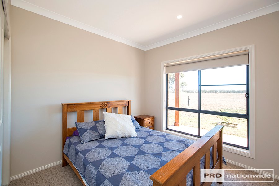 391 Country Road TAMWORTH 14