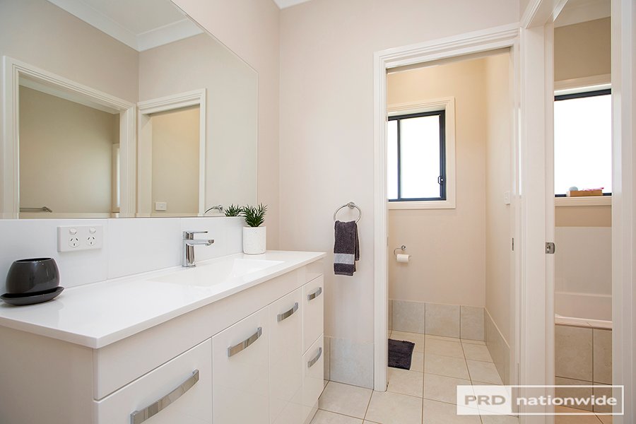 391 Country Road TAMWORTH 15