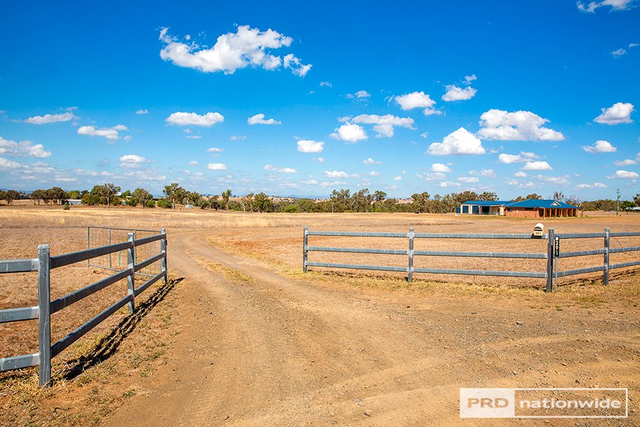 391 Country Road TAMWORTH 21