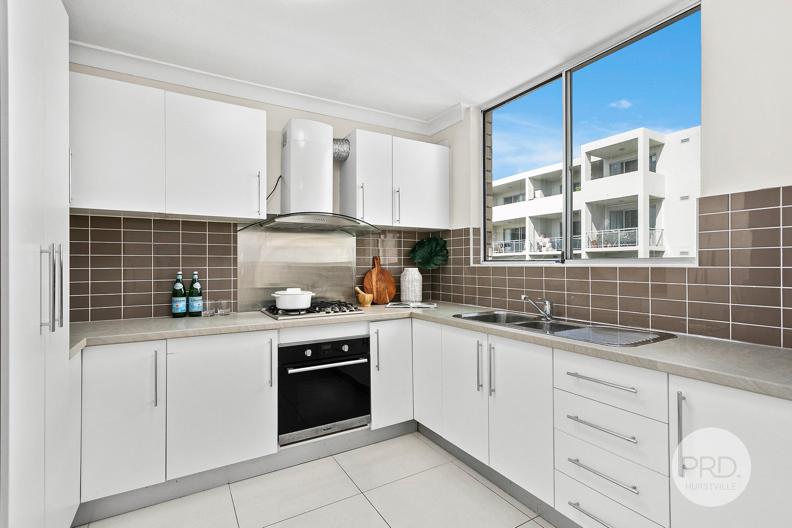 39/11-15 Bond Street HURSTVILLE 4