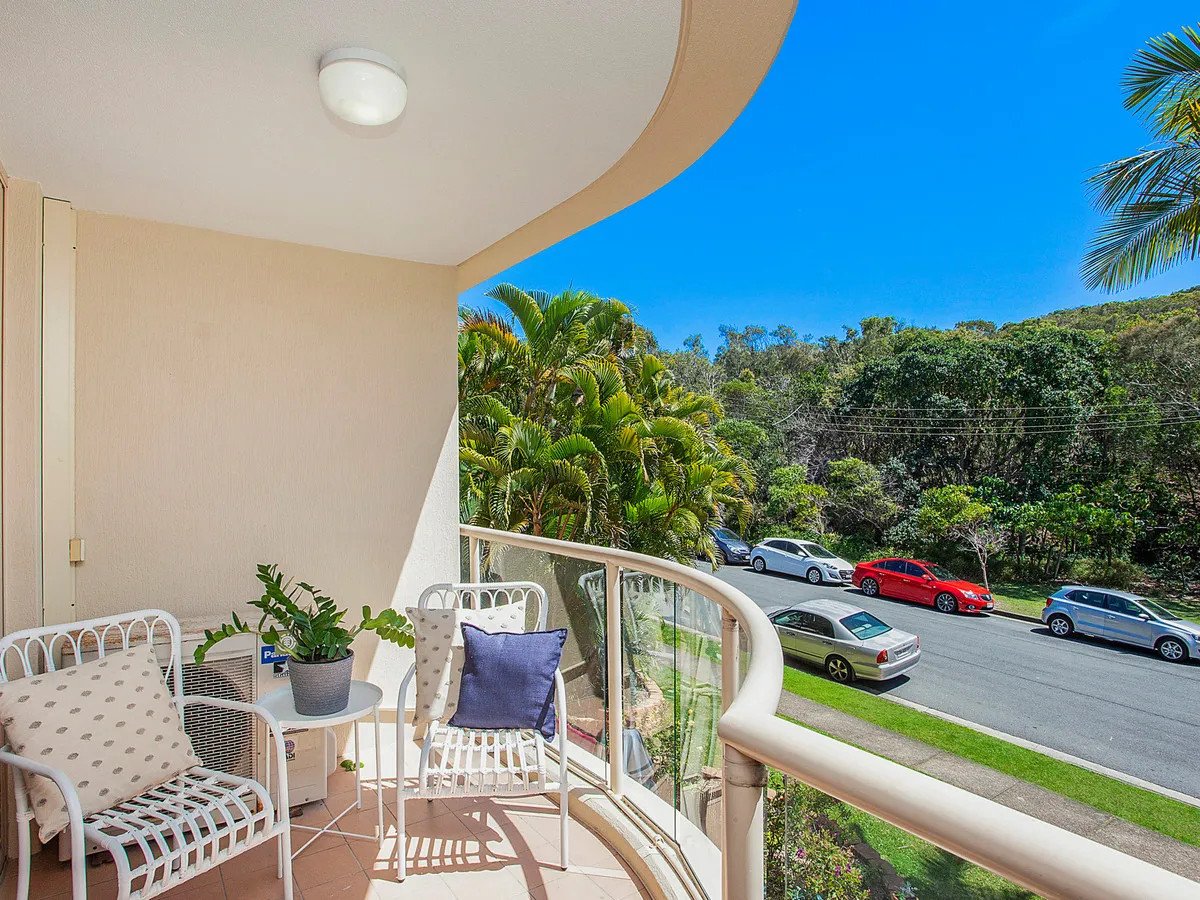 39/15 Santa Monica Road MIAMI 1
