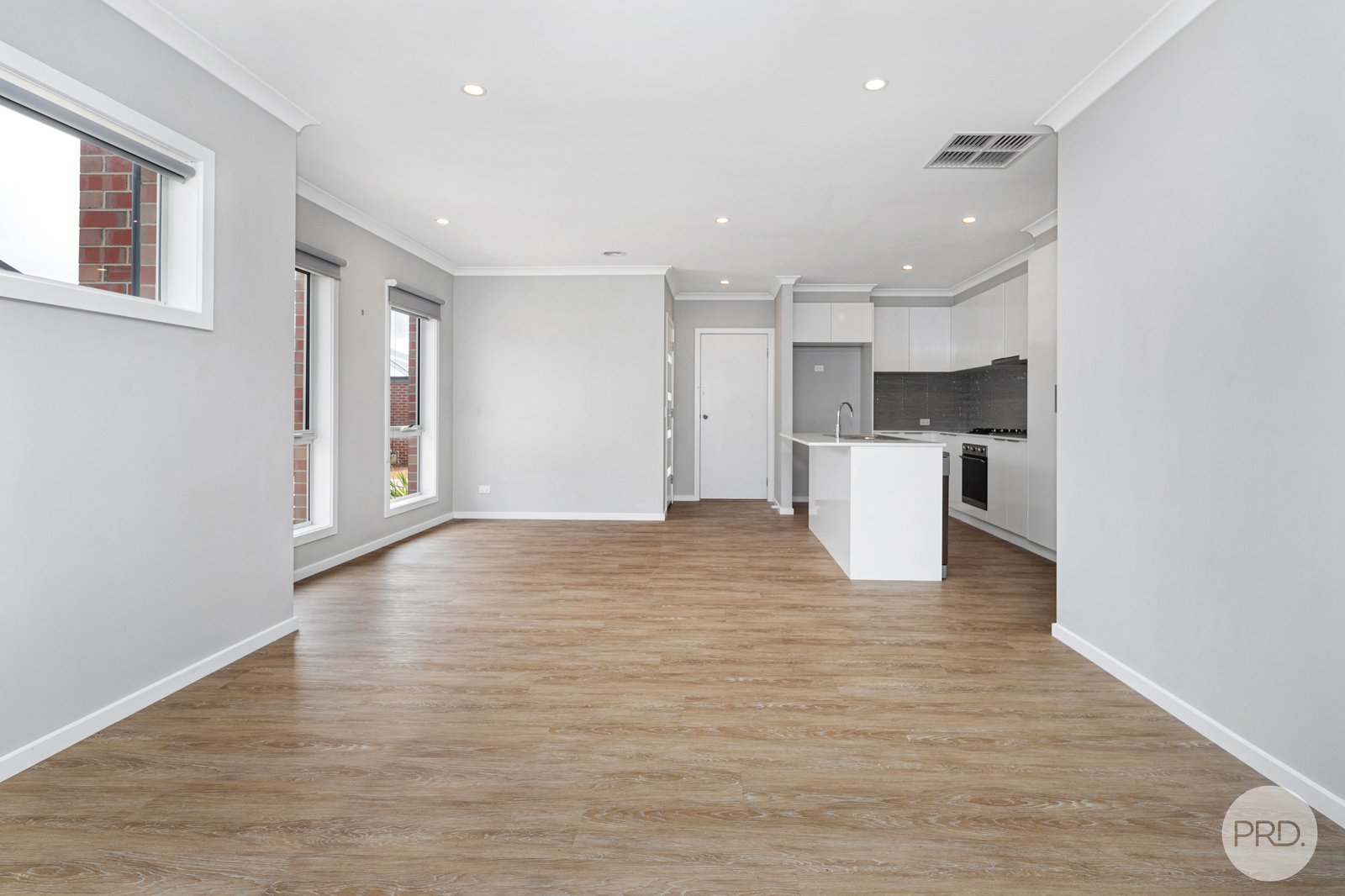 3/916 Geelong Road CANADIAN 3