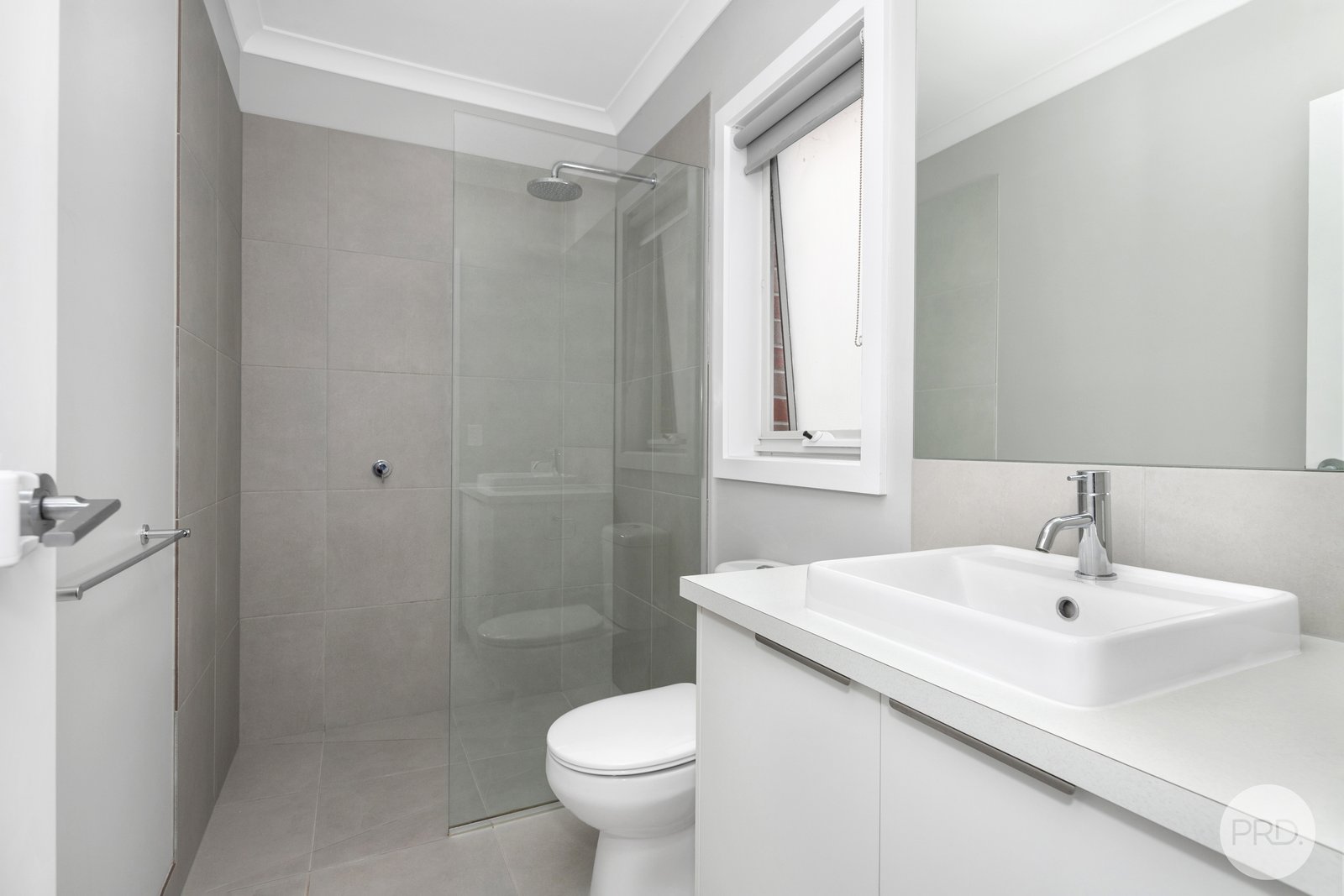 3/916 Geelong Road CANADIAN 7