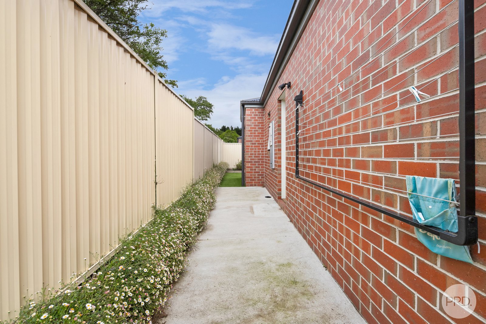 3/916 Geelong Road CANADIAN 13