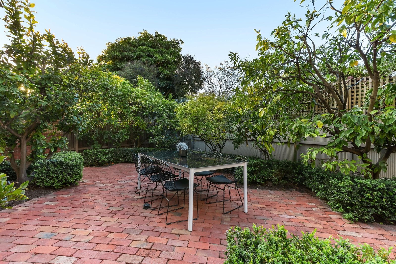 Real Estate and Property in 392 Auburn Road, Hawthorn, VIC