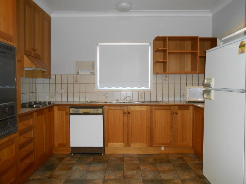 3/92 Napier Street TAMWORTH 3
