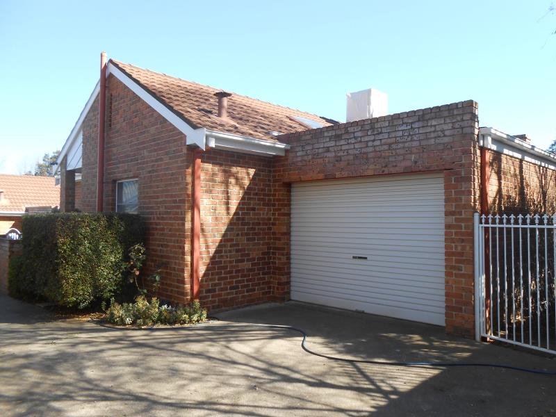 3/92 Napier Street TAMWORTH 9