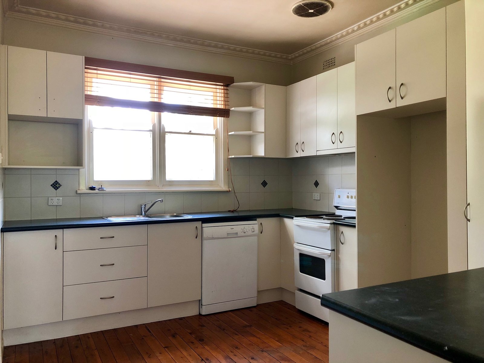 392 Union Road LAVINGTON 3