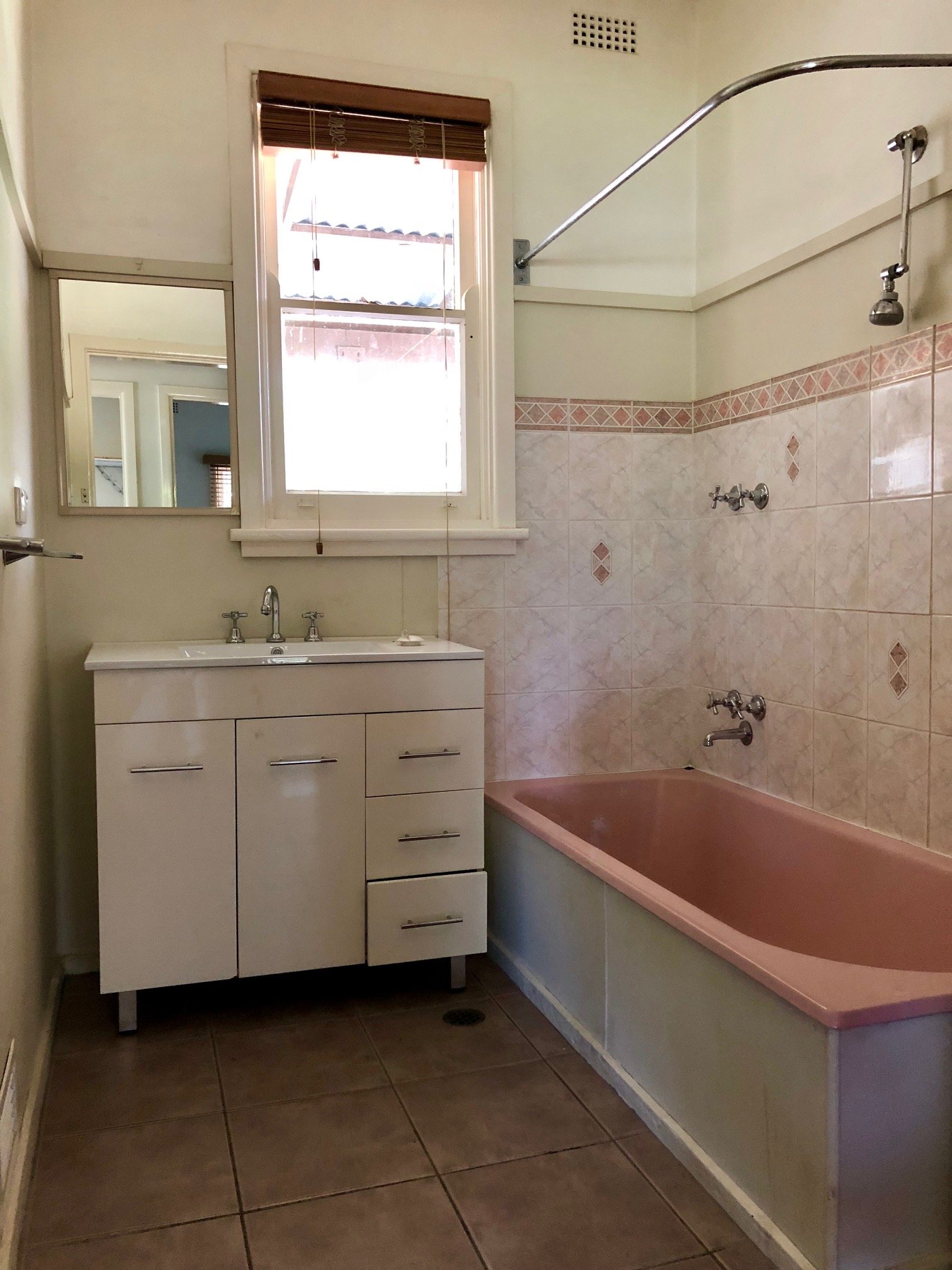 392 Union Road LAVINGTON 4