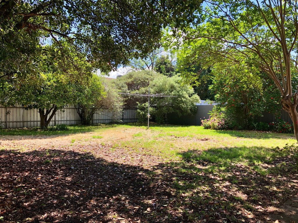 392 Union Road LAVINGTON 8