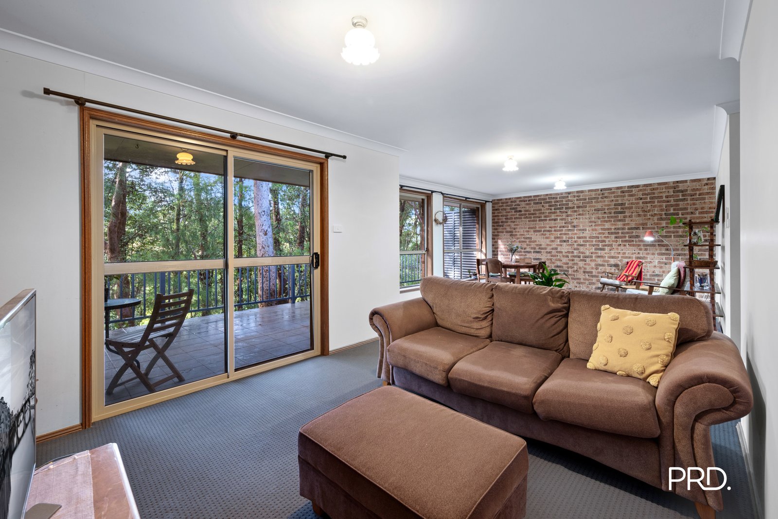 39/2 Valley Road Springwood 2