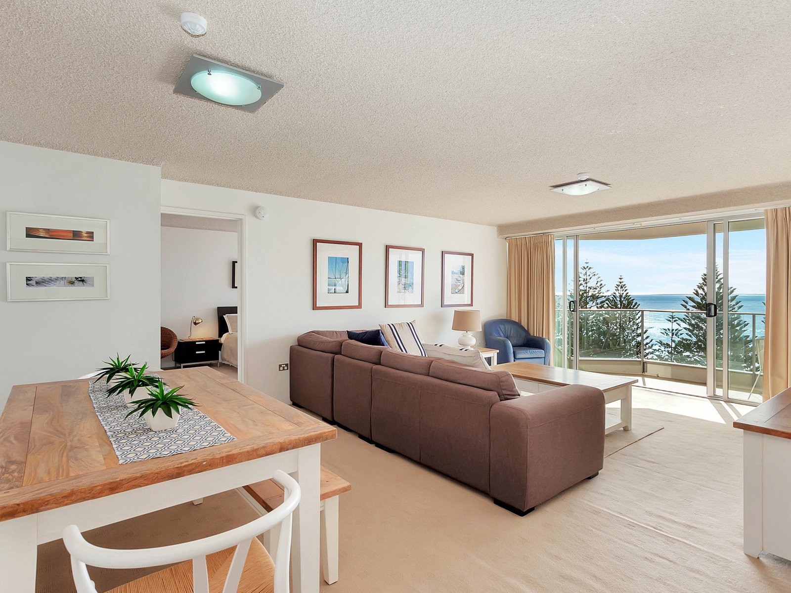 39/202 The Esplanade BURLEIGH HEADS 4