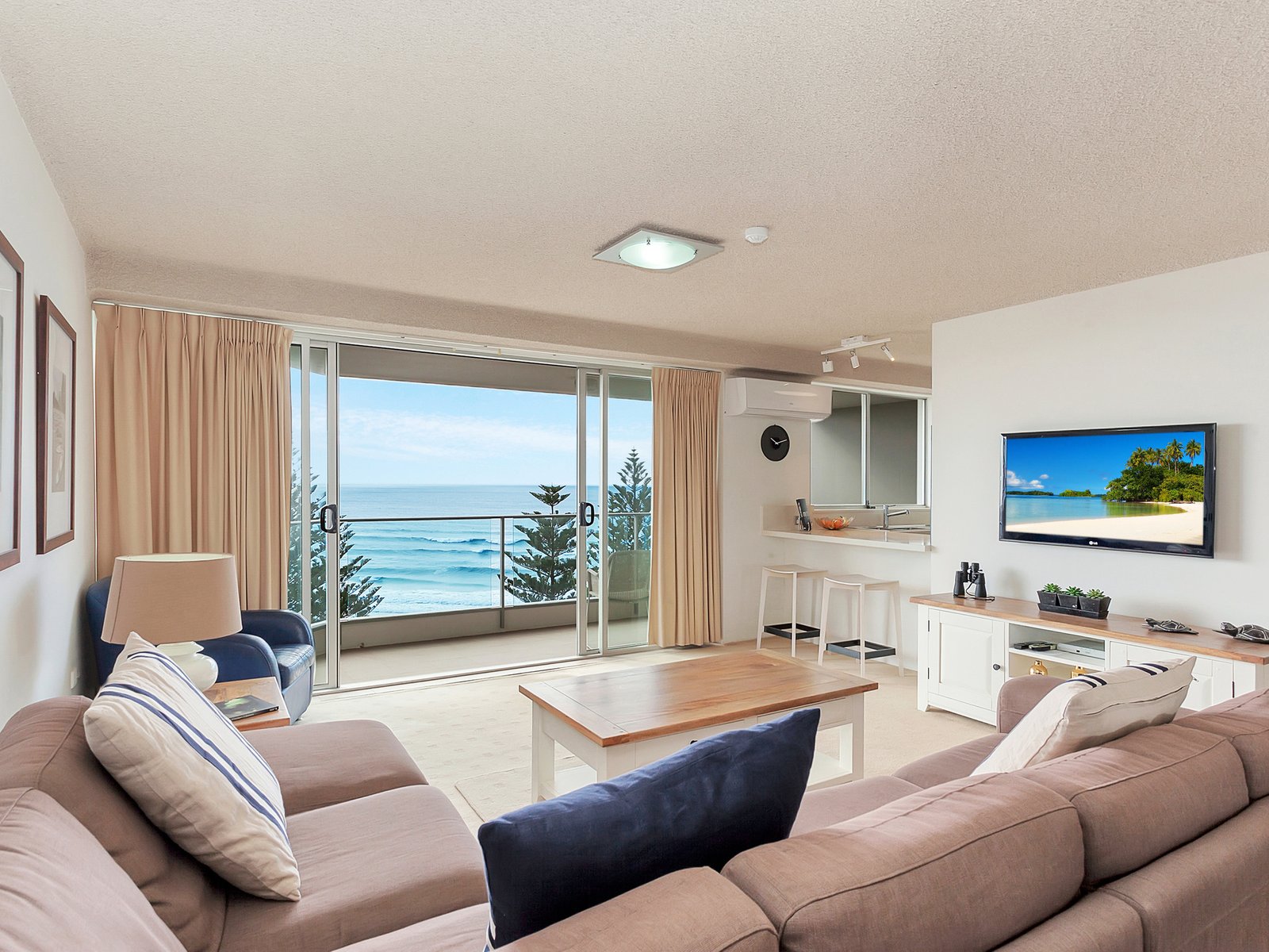 39/202 The Esplanade BURLEIGH HEADS 5