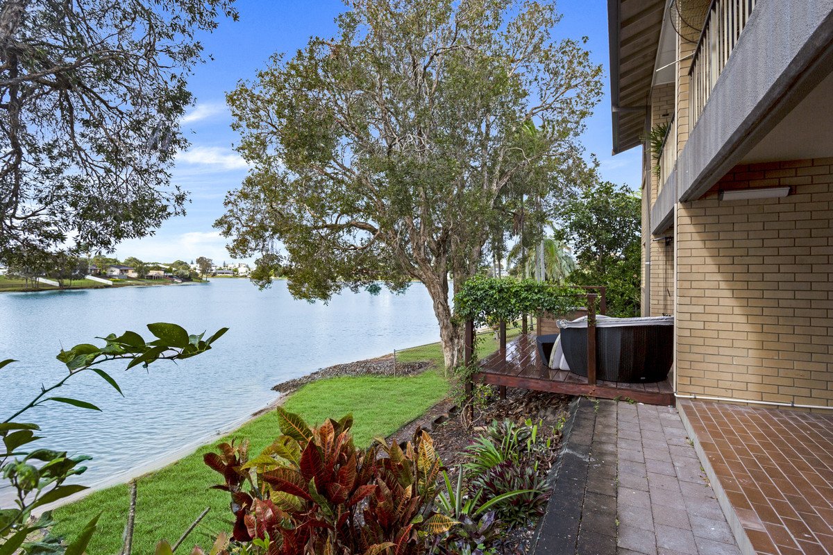 39/22 Barbet Place Burleigh Waters 2