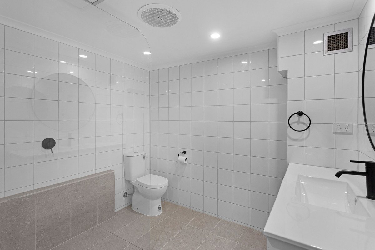 39/22 Barbet Place Burleigh Waters 11