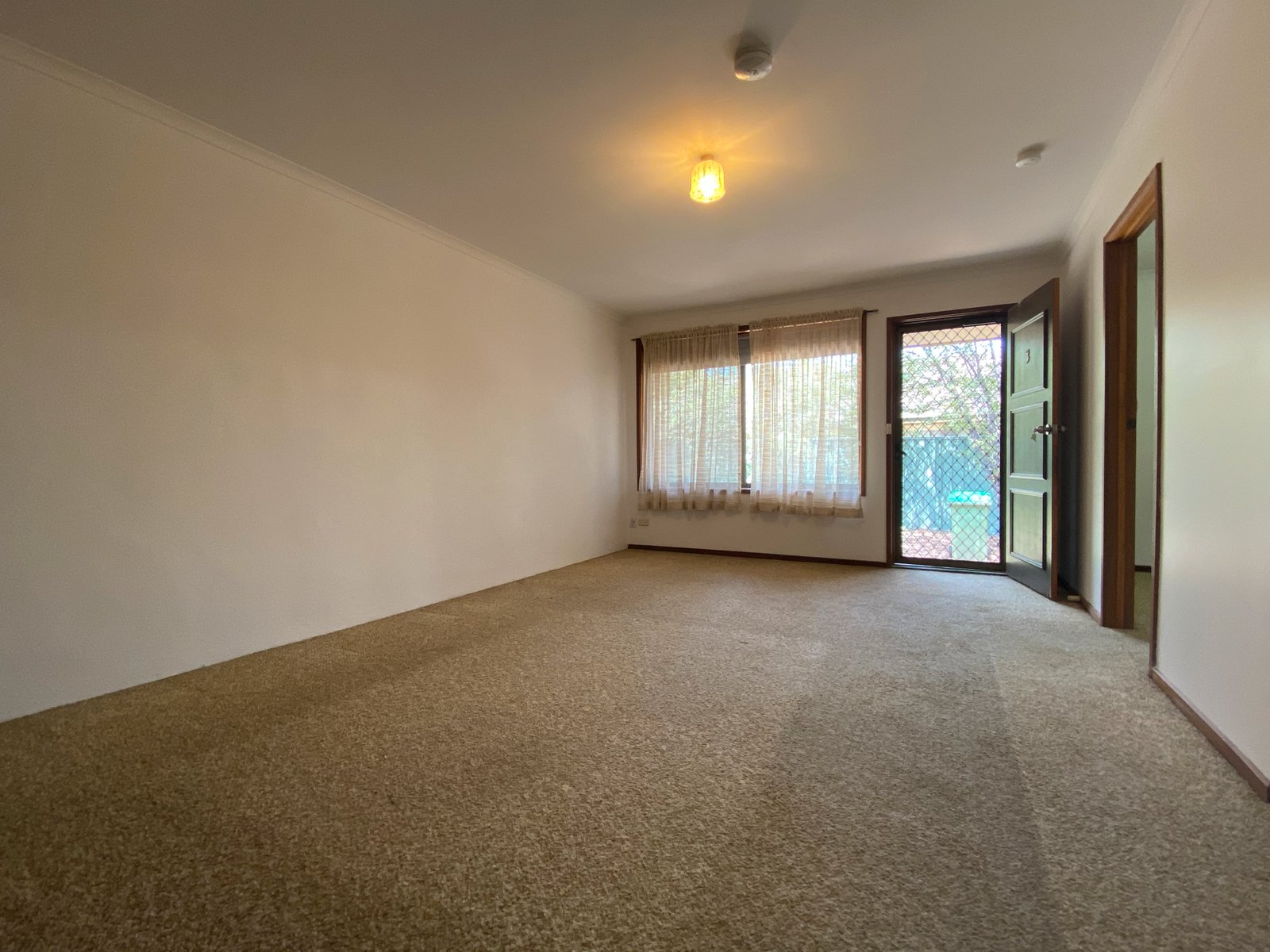 3/929 Fairview Drive NORTH ALBURY 5