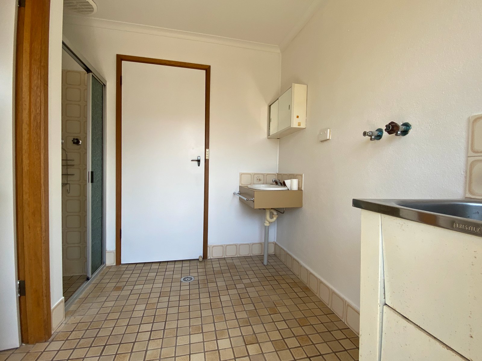 3/929 Fairview Drive NORTH ALBURY 8