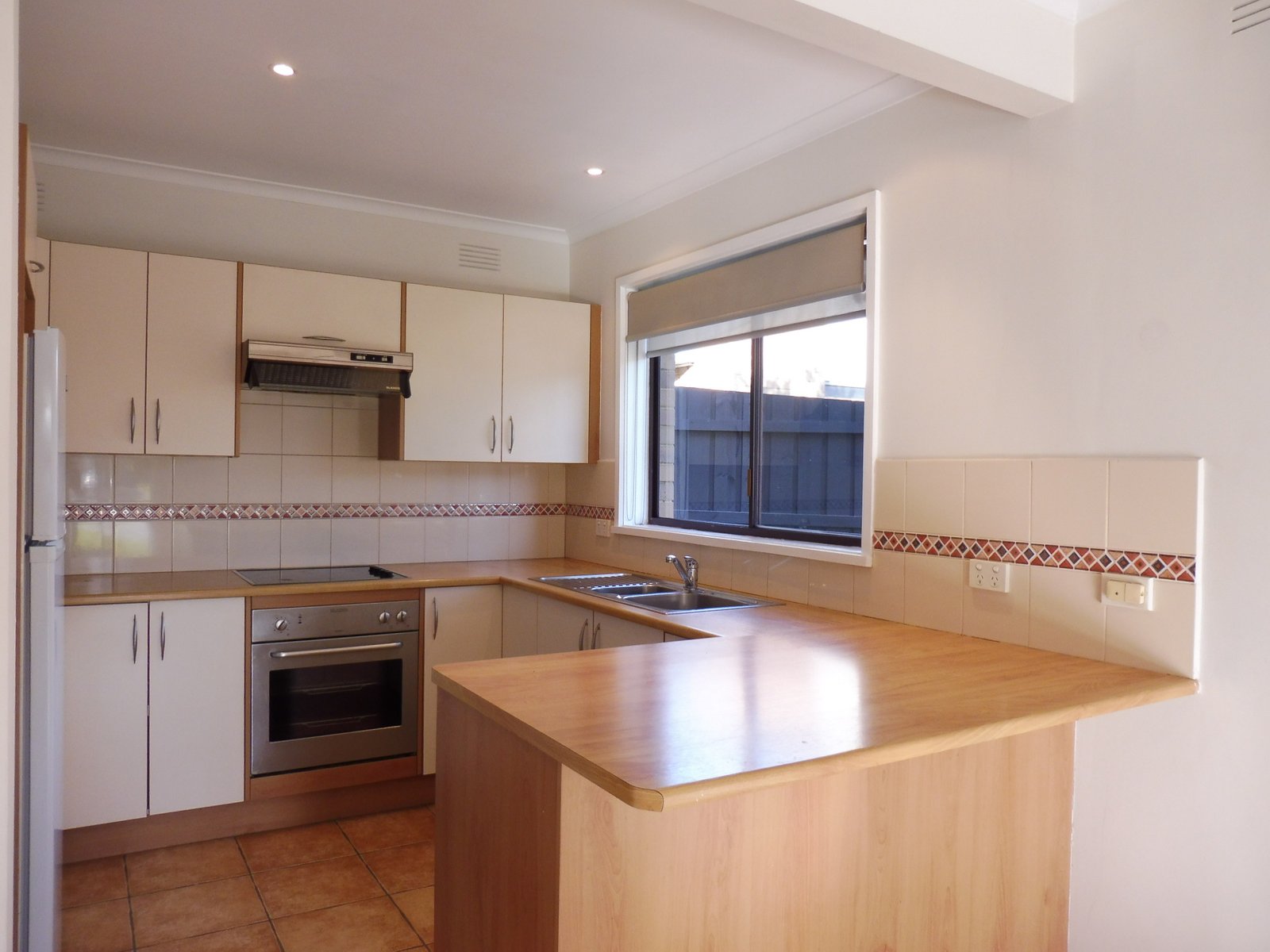 Gallery: 39/310 Warrigal Road