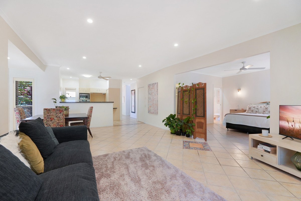 39/36-42 Beachcomber Court BURLEIGH WATERS 7