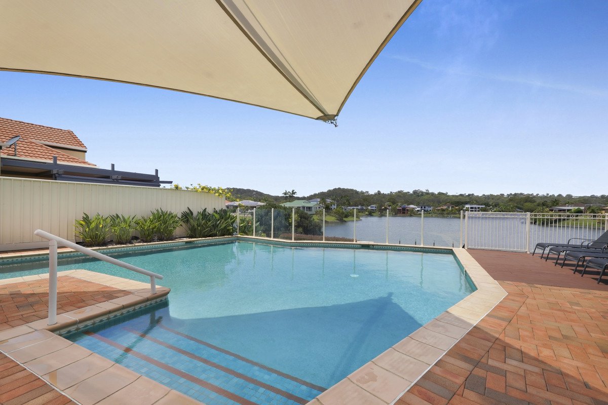 39/36-42 Beachcomber Court BURLEIGH WATERS 24