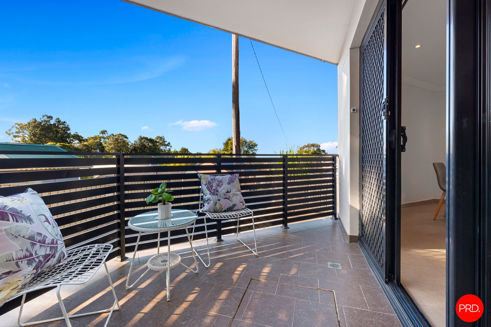 3/94 Cronulla Street HURSTVILLE 5