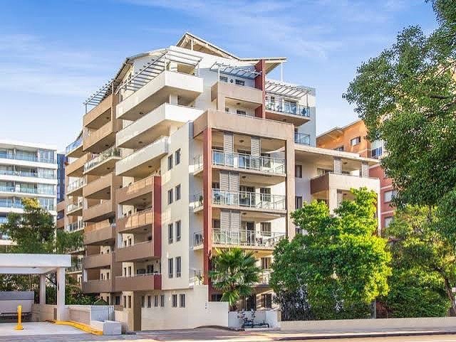 39/4 Lachlan Street LIVERPOOL 1