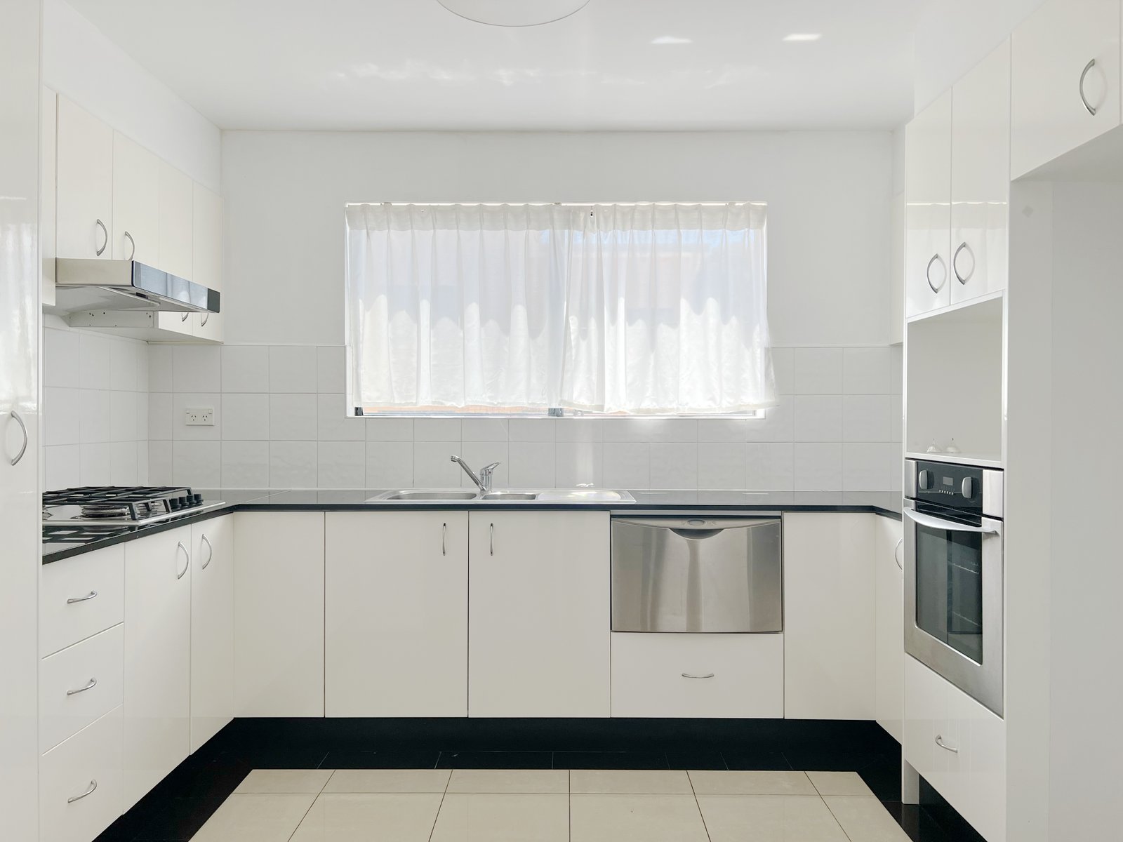 39/41-51 Wright Street HURSTVILLE 3