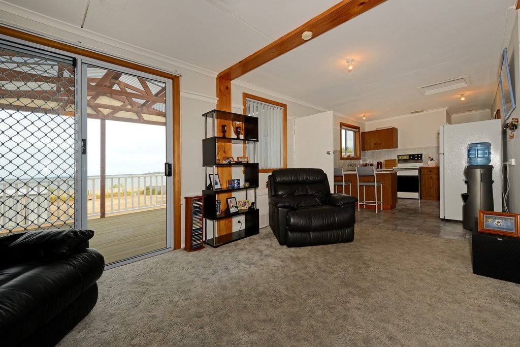 395 Shark Point Road PENNA 20