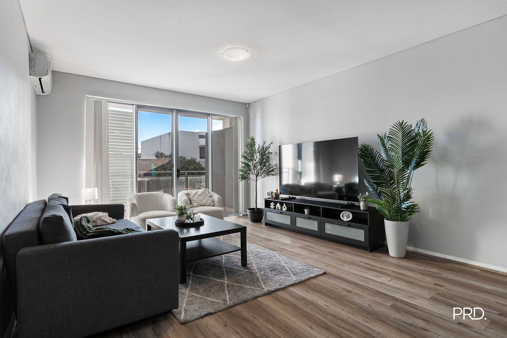 39/56 Lakeside Parade JORDAN SPRINGS 3