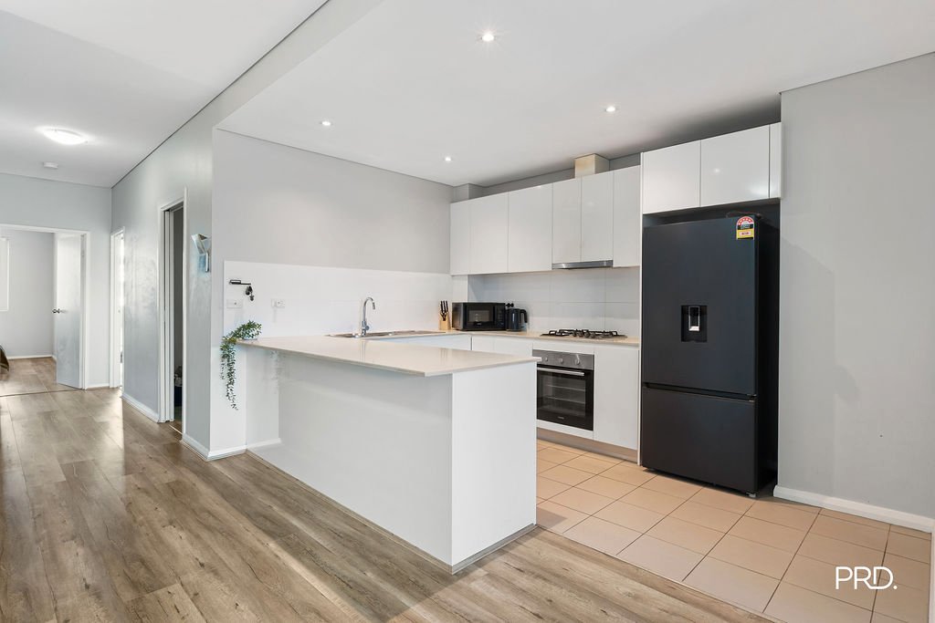 39/56 Lakeside Parade JORDAN SPRINGS 4