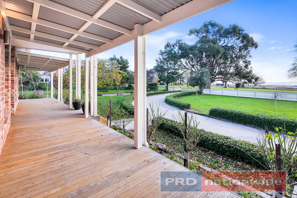 396 Kingston Road KINGSTON 4