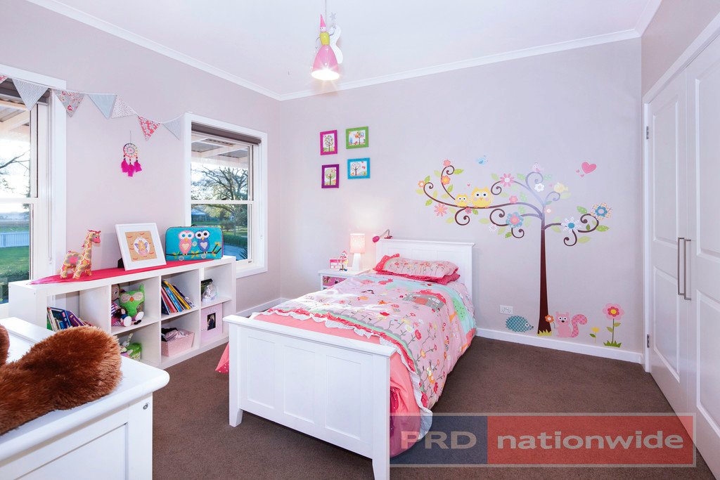 396 Kingston Road KINGSTON 9