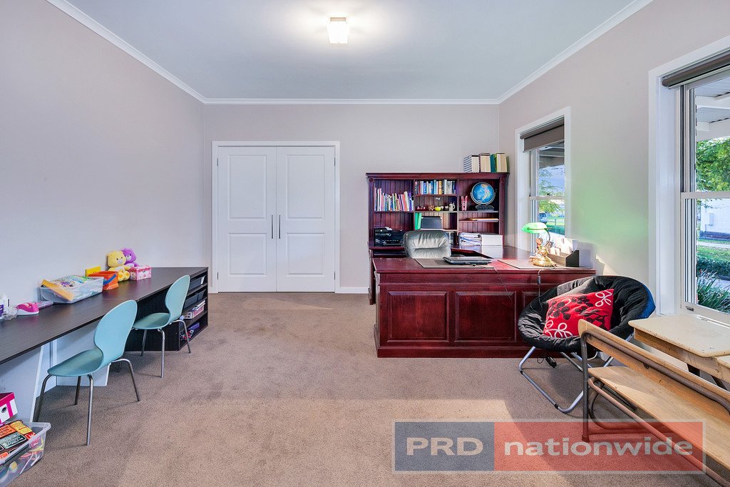 396 Kingston Road KINGSTON 10