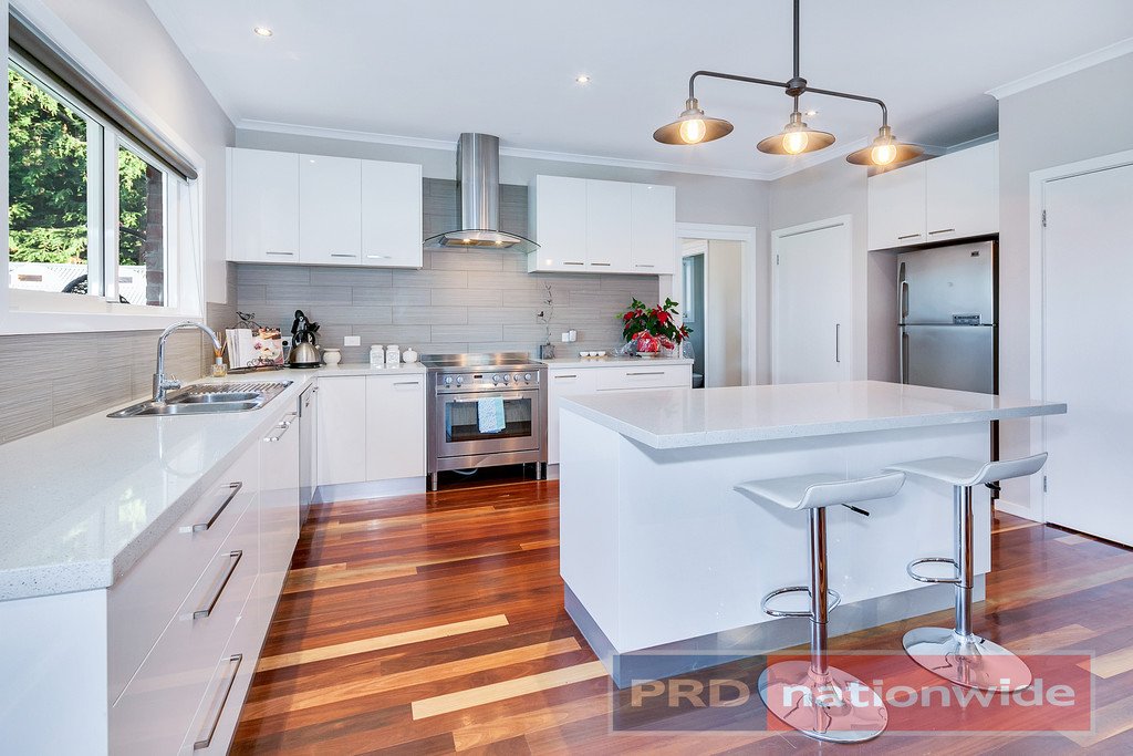 396 Kingston Road KINGSTON 14