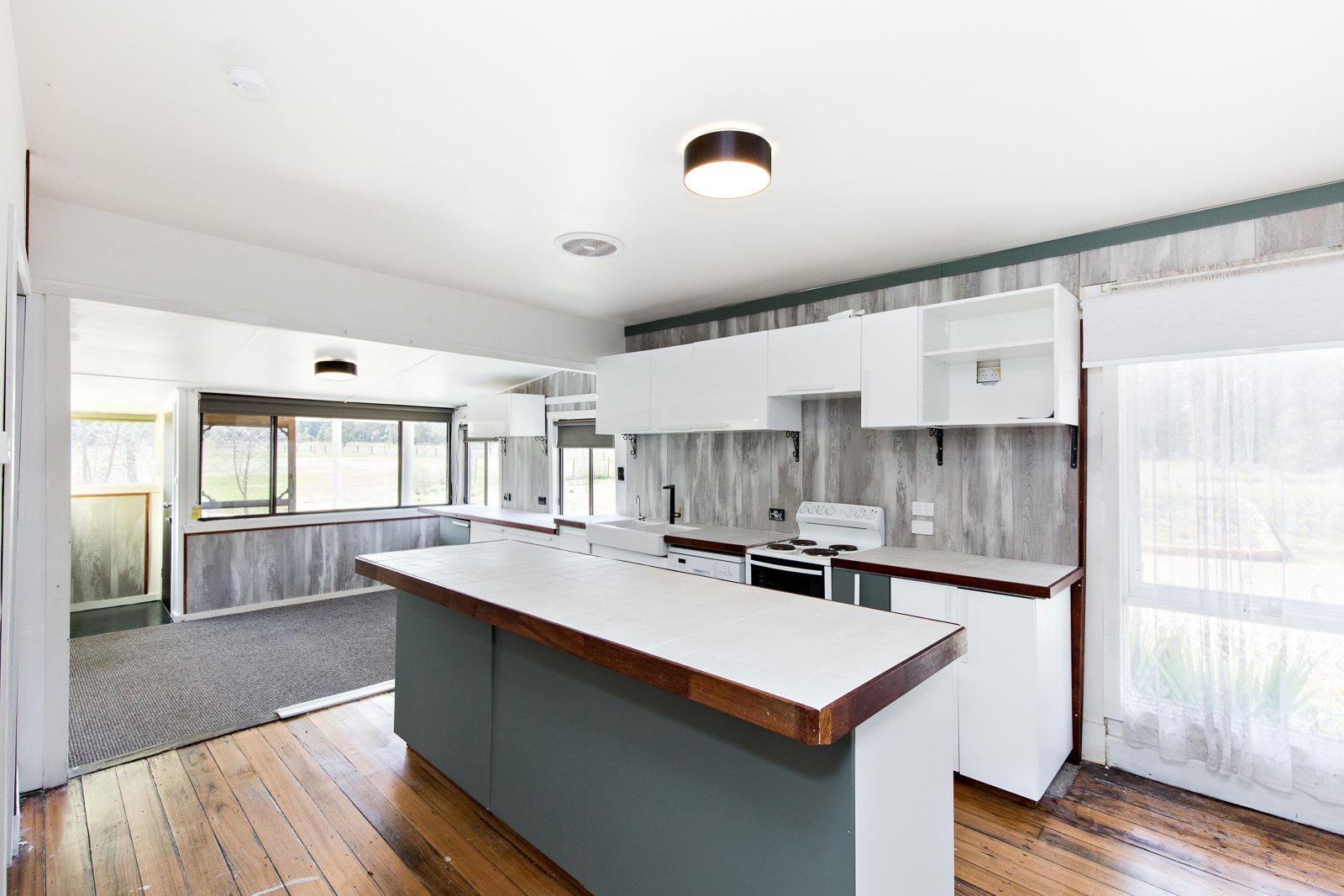 Gallery: 396 Smythesdale-Snake Valley Road