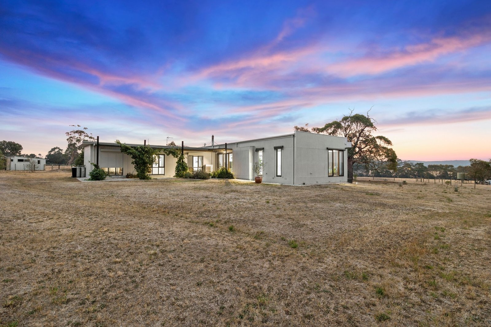 Gallery: 397 Post Office Road