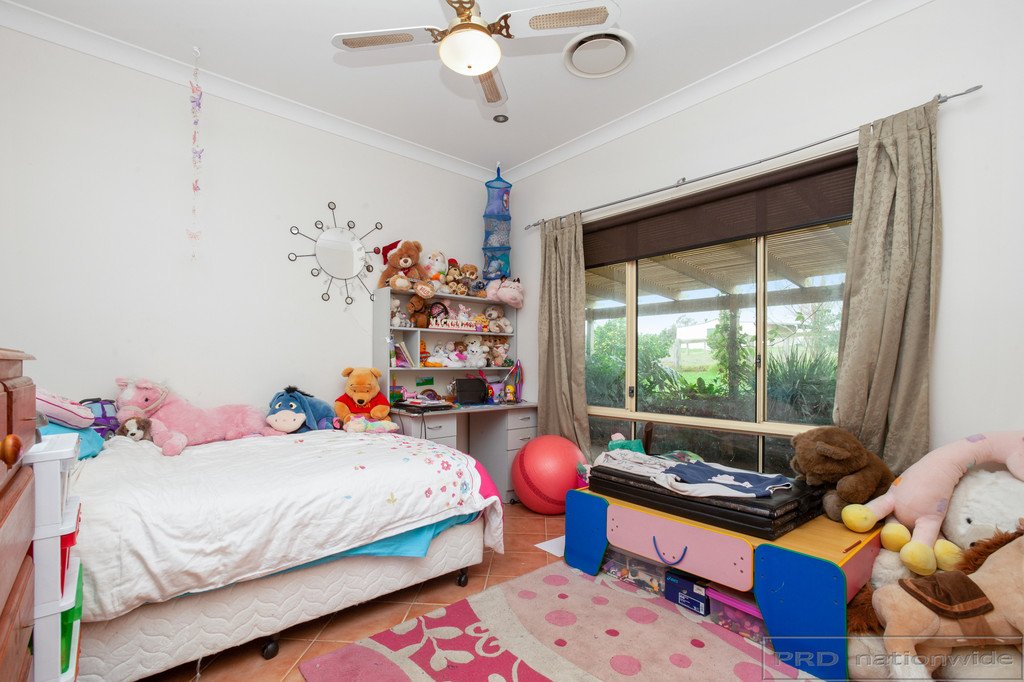 398 Black Hill Road BLACK HILL 21